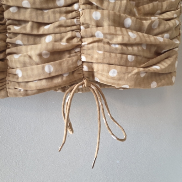 Finders Keepers Rosie Tan Polka Dot Ruched Fitted Feminine Mini Dress Size Small - Picture 11 of 16